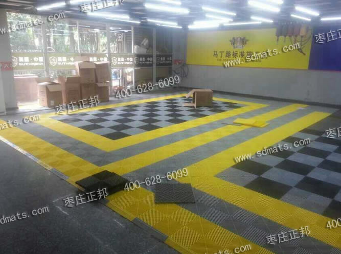 全店铺都没有使用玻璃钢格栅